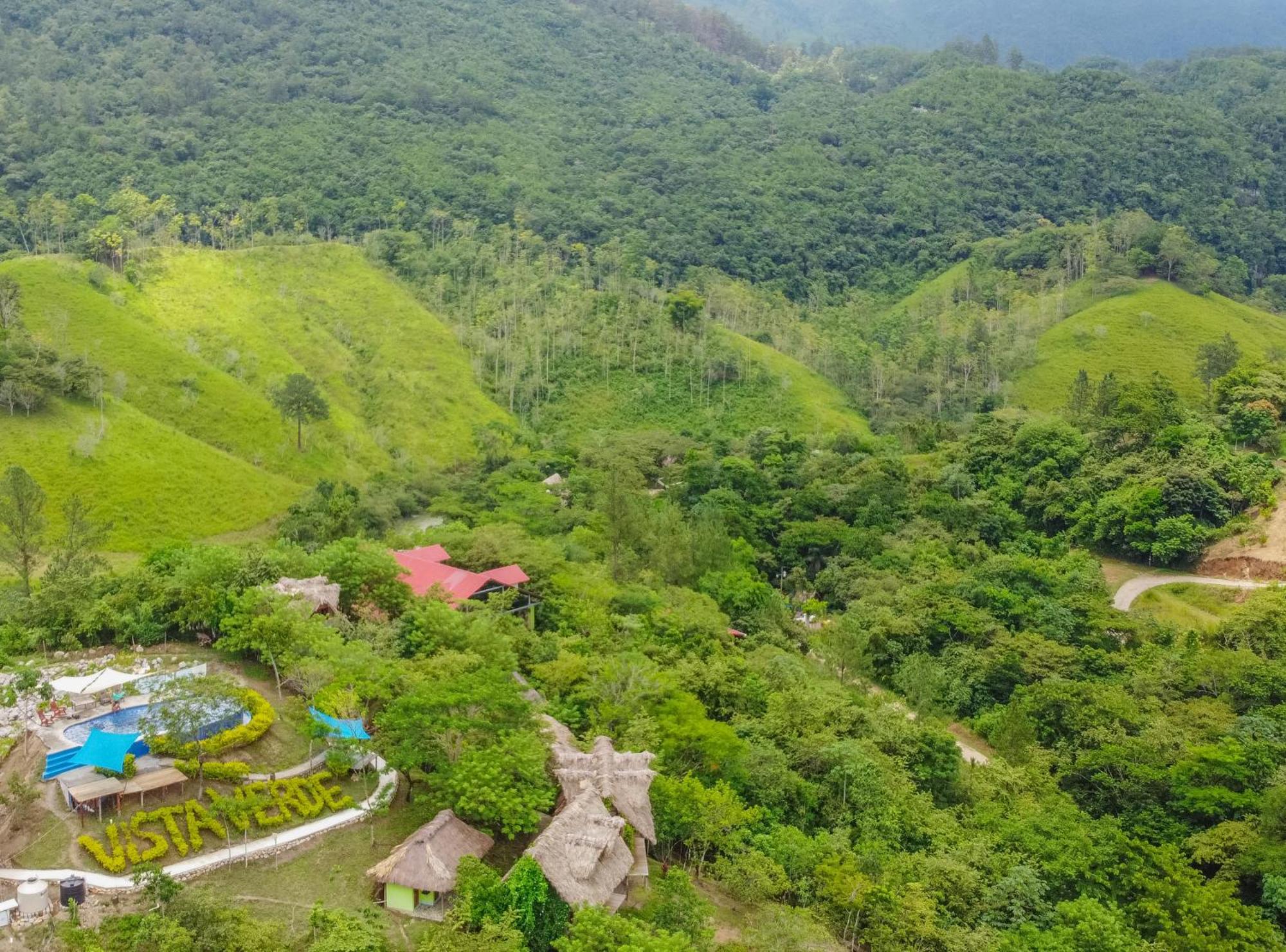 Vista Verde Lodge Lanquín エクステリア 写真